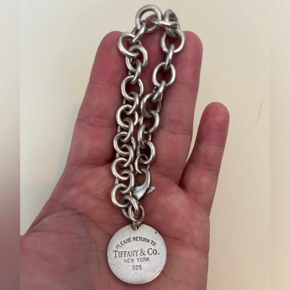 Tiffany & Co Sterling Silver Bracelet 925 7-Inch Round Pendant Circle Gift